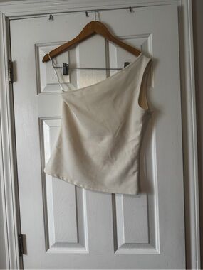 H&M Cream One Shoulder Asymmetrical Fitted Crop Tank Top Size Medium